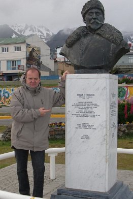 Ushuaia Monument of fellow Belgian citizen Adrien de Gerlache - Ushuaia - January 2010