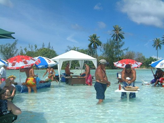 Water picnic The slow-paced life on Huahine provides a stark contrast to the hustle and bustle of Papeete - French Polynesia - April 2004