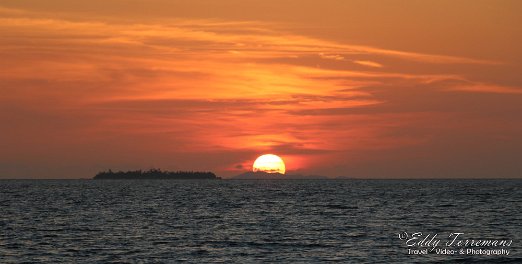 Sunset-5 I like to capture sunsets. Raja Ampat - Indonesia - january 2016