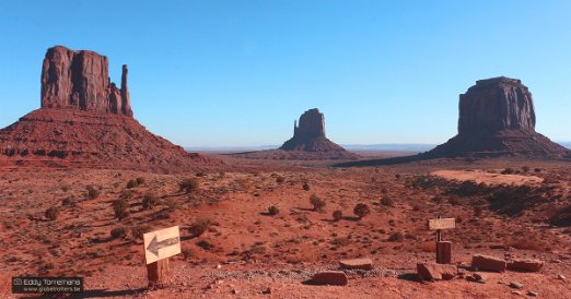 Monument Valley The landscape overwhelms, not just by its beauty but also by its size. The fragile pinnacles of rock are surrounded by miles of mesas and buttes, shrubs and...