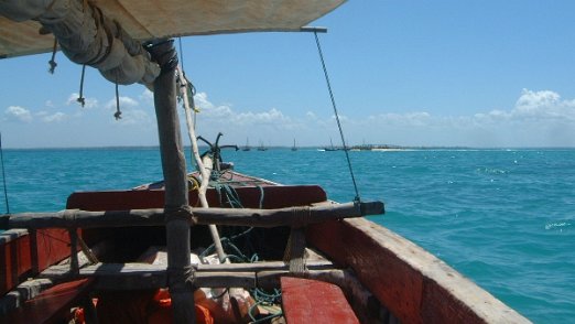 Zanzibar Approaching a sandbar that dissapears under the surface during high tide - Zanzibar - August 2006